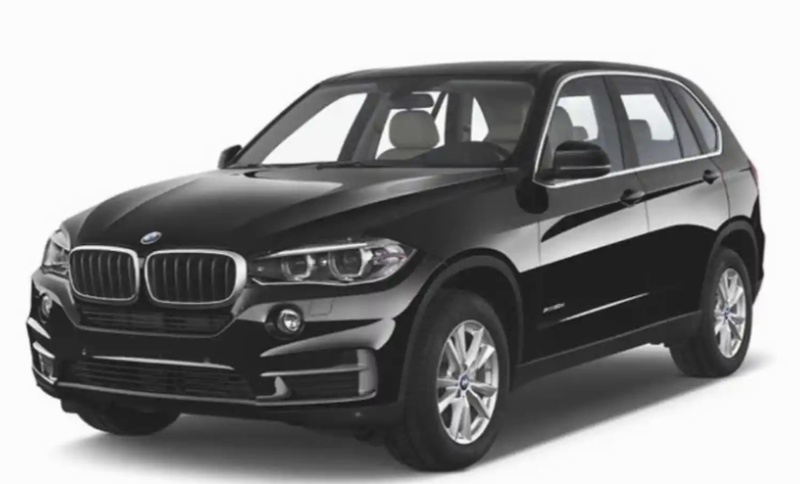 Лобовое стекло на BMW X5 2015